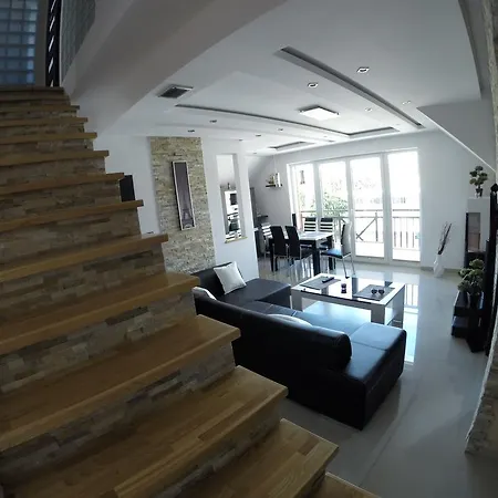 Apartament City アパート